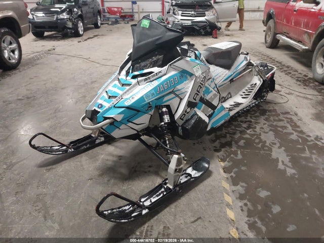Polaris Snowmobile 2015 SN1DS6PS2FC544378 Image 2