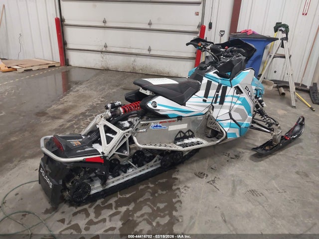 Polaris Snowmobile 2015 SN1DS6PS2FC544378 Image 4