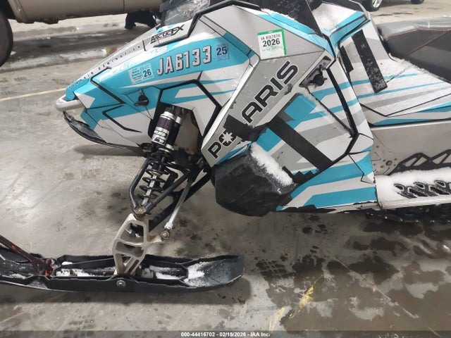 Polaris Snowmobile 2015 SN1DS6PS2FC544378 Image 6