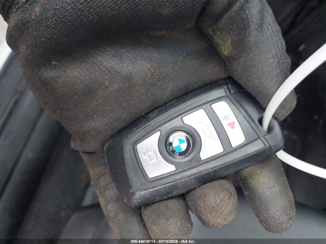 2017 BMW 320I WBA8E5G52HNU42308 Photo 10