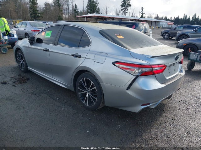 4T1B11HK0JU634321 Toyota CAMRY SE