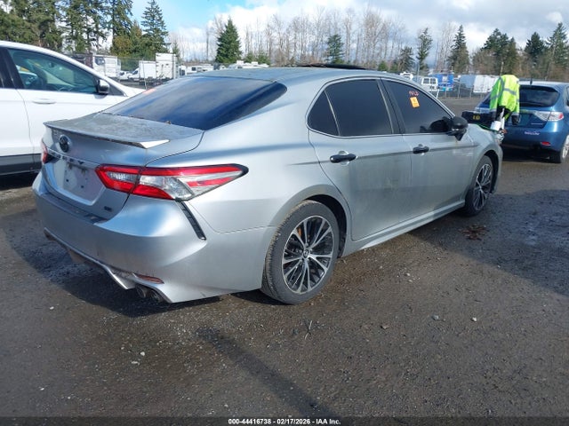 4T1B11HK0JU634321 Toyota CAMRY SE