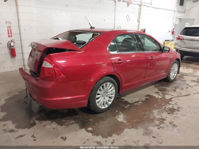 2011 Ford Fusion Hybrid მანქანა იყიდება აუქციონზე, vin: 3FADP0L38BR114551, აუქციონის ნომერი: 44416739