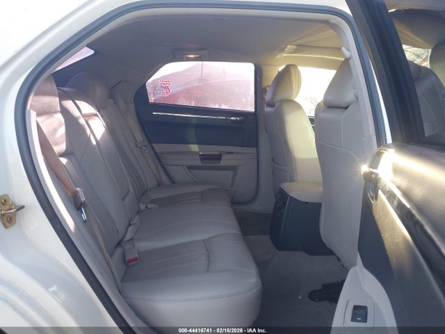 Продажа на аукционе авто 2006 Chrysler 300c, vin: 2C3KA63HX6H356944, номер лота: 44416741