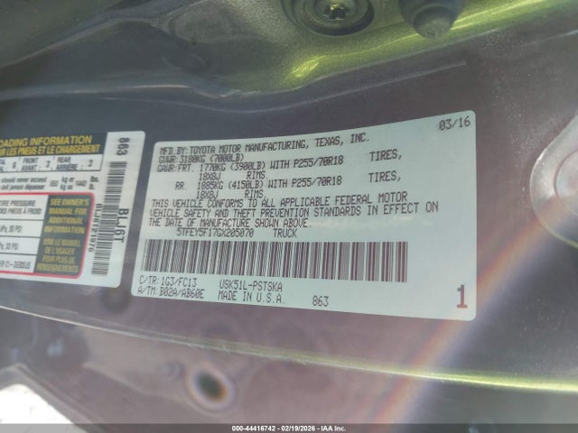 5TFEY5F17GX205070 Toyota Tundra Sr5 5.7l V8