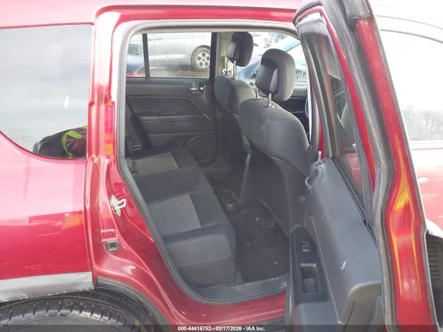 2012 JEEP COMPASS 1C4NJDBB1CD572281 Photo 7