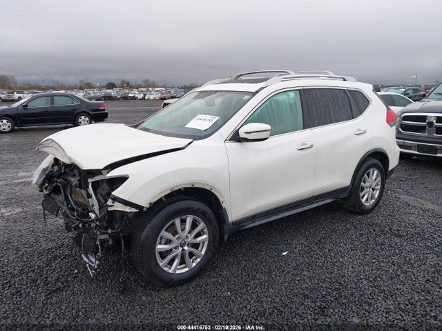 JN8AT2MV7HW002824 Nissan ROGUE SV