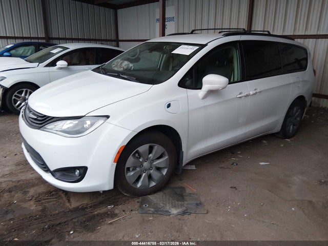 44416755 :رقم المزاد ، 2C4RC1N79JR358926 vin ، 2018 Chrysler Pacifica Hybrid Limited مزاد بيع