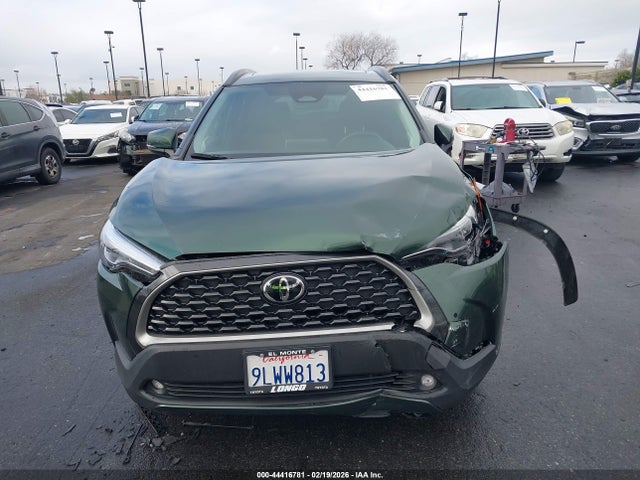 44416781 :رقم المزاد ، 7MUDAAAG5RV074126 vin ، 2024 Toyota Corolla Cross Xle مزاد بيع