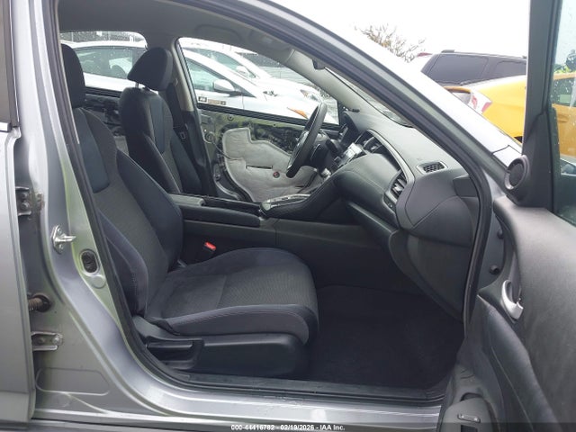 19XZE4F1XKE010402 Honda Insight Lx