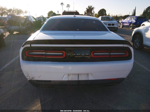 2C3CDZFJ0KH552221 Dodge Challenger R/t Scat Pack