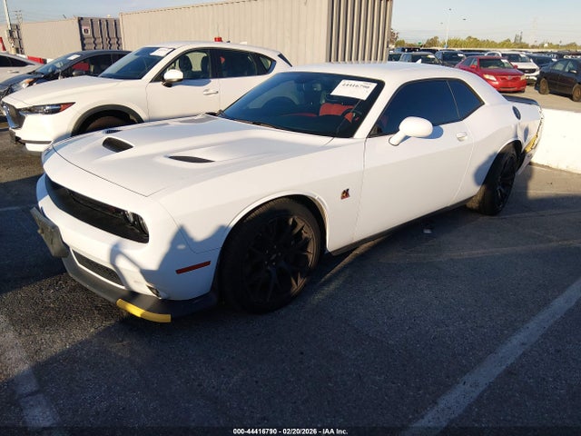 2C3CDZFJ0KH552221 Dodge Challenger R/t Scat Pack