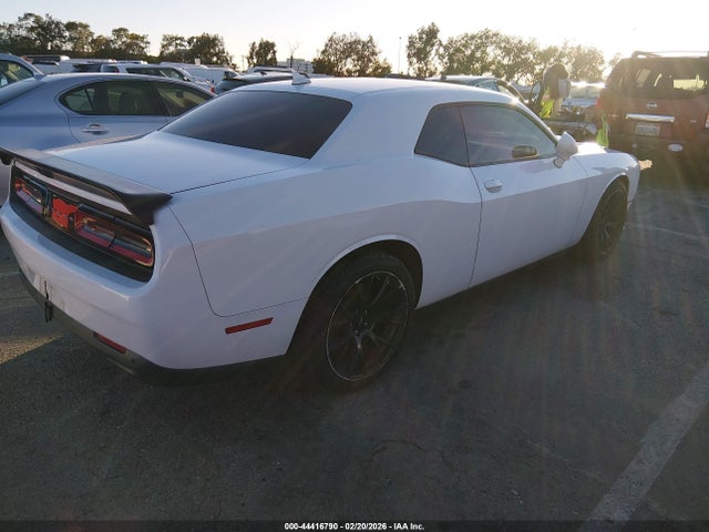 2C3CDZFJ0KH552221 Dodge Challenger R/t Scat Pack