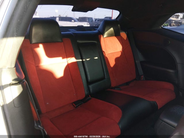 2C3CDZFJ0KH552221 Dodge Challenger R/t Scat Pack