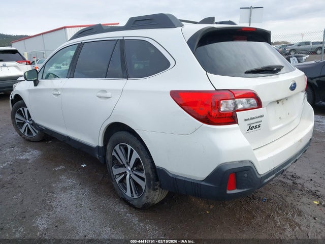 Subaru Outback 2.5i Limited 2018 4S4BSANC2J3297571 Image 3
