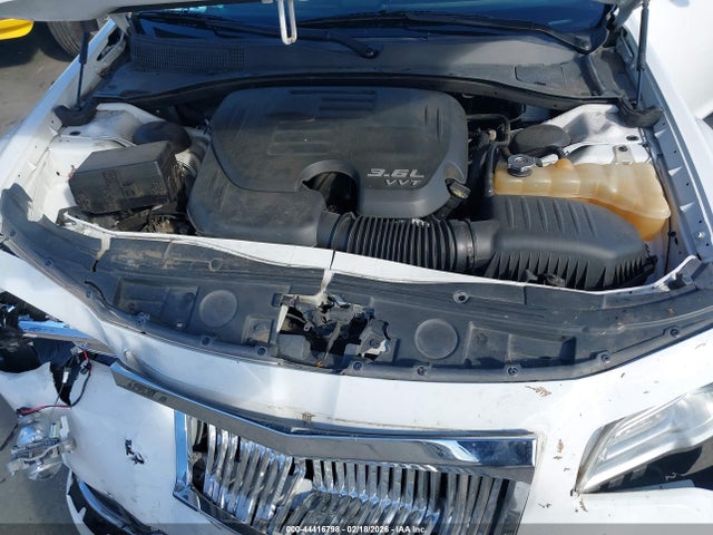 2C3CCAEG1JH263762 Chrysler 300 Limited