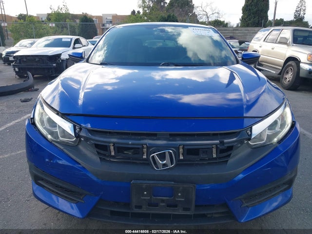 Honda Civic Lx-p 2018 2HGFC4B01JH307441 Image 12
