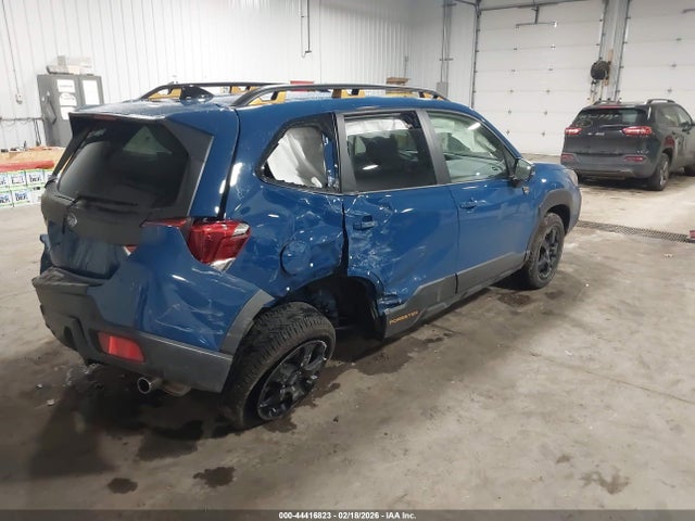 2024 SUBARU FORESTER JF2SKAJC6RH527994 Photo 3
