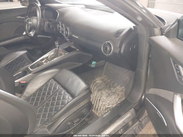 2017 AUDI TTS TRUC1AFV8H1010404 Photo 4