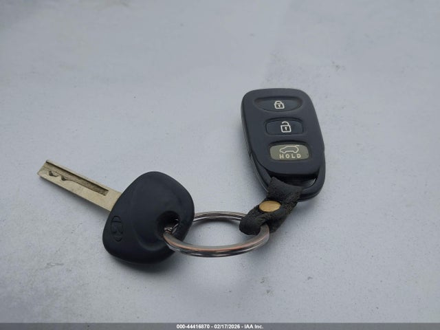 KMHD35LH3EU174776 Hyundai ELANTRA GT