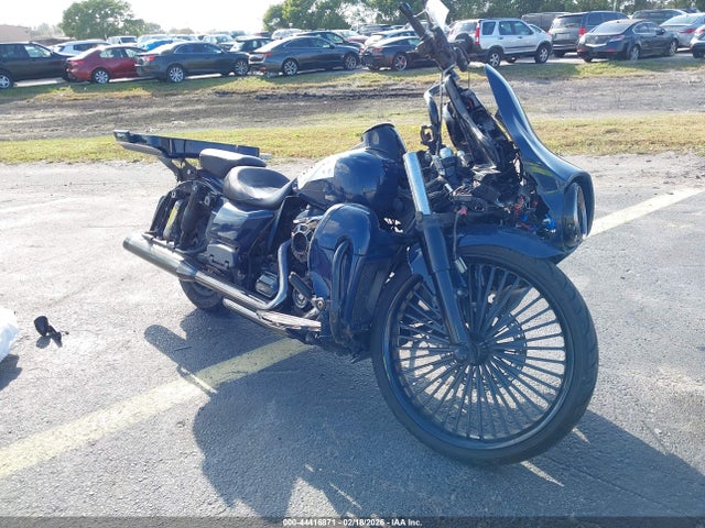 2019 HARLEY-DAVIDSON FLHXS 1HD1KRP16KB613988