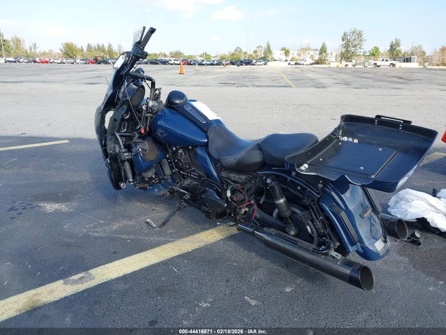 2019 HARLEY-DAVIDSON FLHXS 1HD1KRP16KB613988 Photo 2