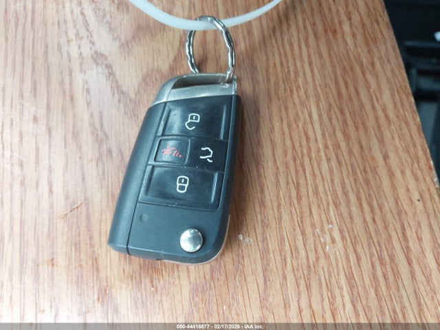 3VW4T7AU8FM005226 Volkswagen Golf Gti 2.0t Se 4-door