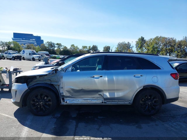 5XYPG4A55LG655099 KIA Sorento 3.3l S
