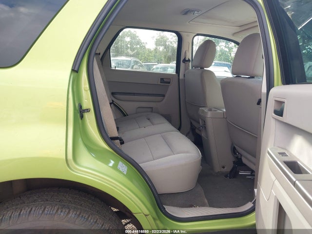 44416880 :رقم المزاد ، 1FMCU0DG9BKC09832 vin ، 2011 Ford Escape Xlt مزاد بيع