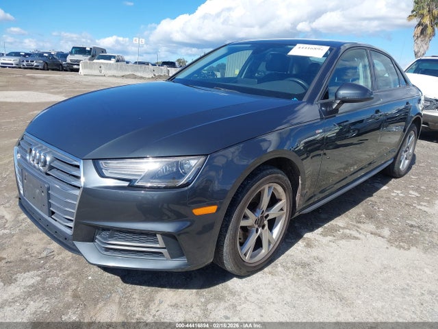 2018 AUDI A4 WAUKMAF43JA210310 Photo 1