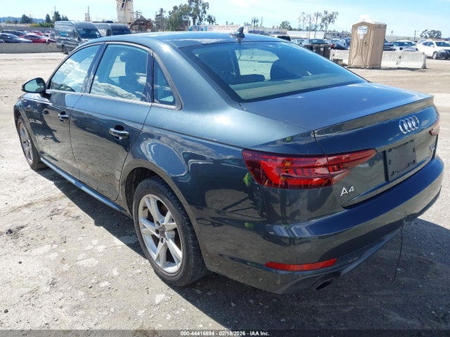 2018 AUDI A4 WAUKMAF43JA210310 Photo 2