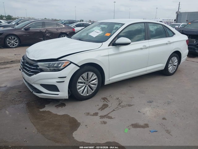 Продажа на аукционе авто 2019 Volkswagen Jetta 1.4t S, vin: 3VWN57BU5KM006714, номер лота: 44416897