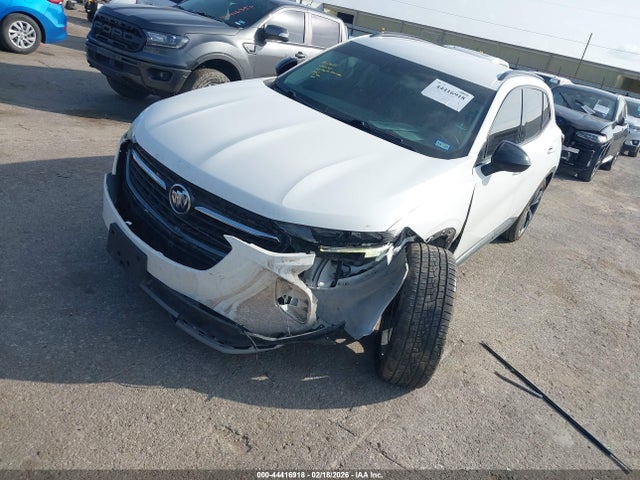 2022 BUICK ENVISION LRBFZNR45ND064617 Photo 1