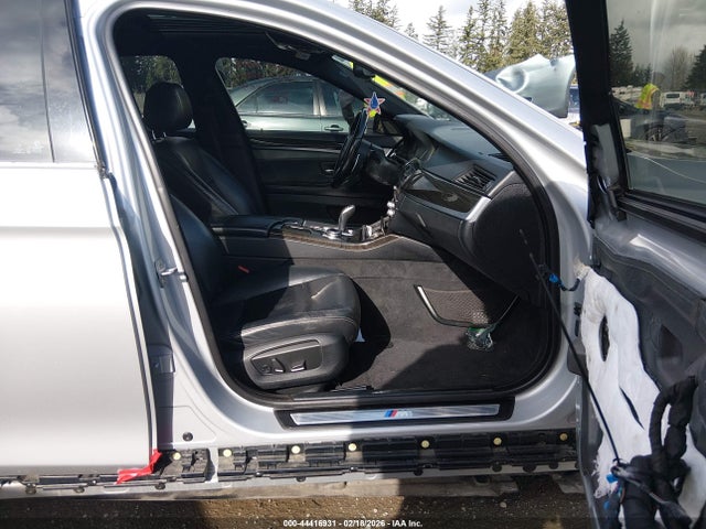 BMW 528I 2015 WBA5A5C51FD512677 Image 5