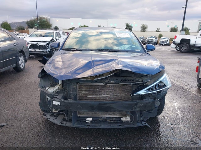 5NPD84LF6LH571811 Hyundai ELANTRA SEL