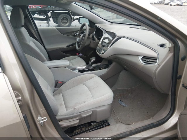 1G1ZD5ST3NF128682 Chevrolet MALIBU LT