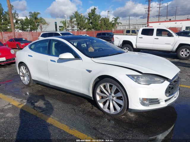 2014 TESLA MODEL S 5YJSA1H17EFP42509 Photo 0