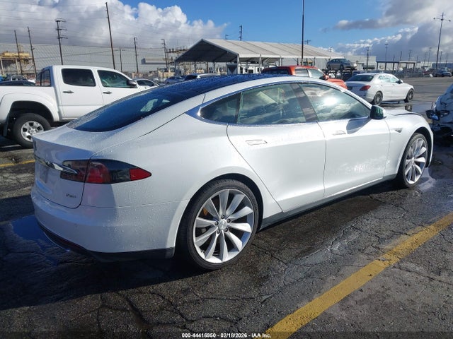 2014 TESLA MODEL S 5YJSA1H17EFP42509 Photo 3