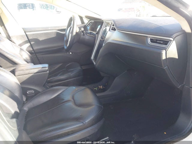 2014 TESLA MODEL S 5YJSA1H17EFP42509 Photo 4