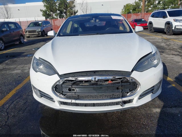 2014 TESLA MODEL S 5YJSA1H17EFP42509 Photo 5