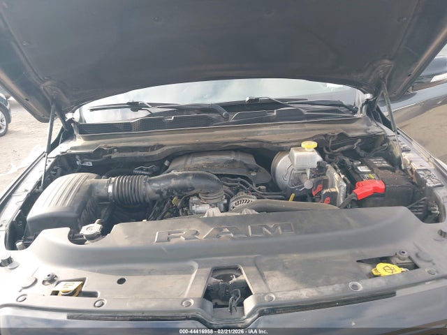 2022 RAM 1500 1C6RREFT5NN364878 Photo 9