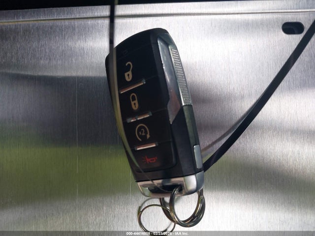 2022 RAM 1500 1C6RREFT5NN364878 Photo 10