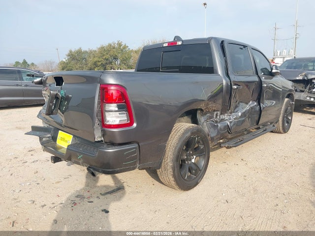 2022 RAM 1500 1C6RREFT5NN364878 Photo 3
