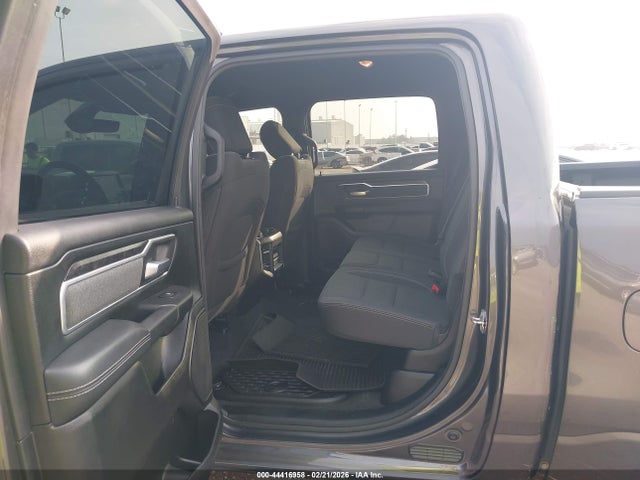2022 RAM 1500 1C6RREFT5NN364878 Photo 7
