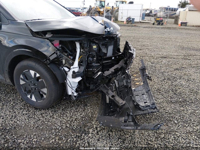 KNDNB5KA0T6130445 KIA Carnival Mpv Hybrid Lxs
