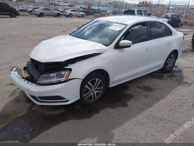 44417000 :رقم المزاد ، 3VW2B7AJ9HM416055 vin ، 2017 Volkswagen Jetta 1.4t S مزاد بيع