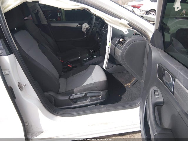 44417000 :رقم المزاد ، 3VW2B7AJ9HM416055 vin ، 2017 Volkswagen Jetta 1.4t S مزاد بيع