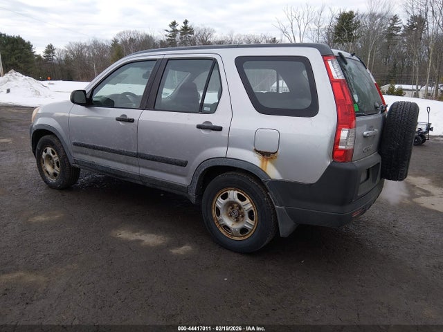2005 HONDA CR-V JHLRD78515C040472 Photo 2