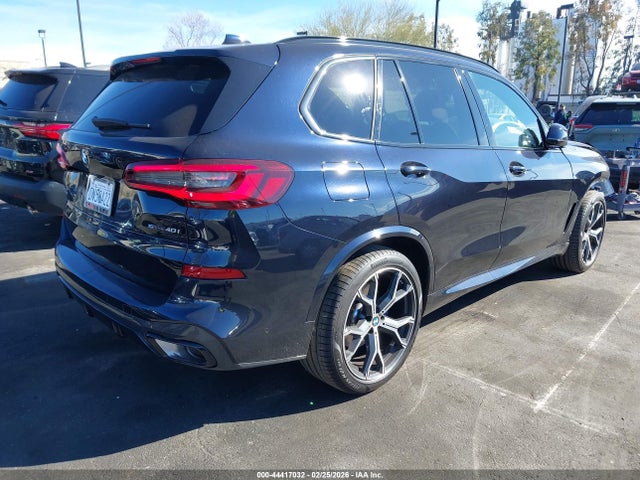 44417032 :رقم المزاد ، 5UXCR4C09P9R80810 vin ، 2023 Bmw X5 Sdrive40i مزاد بيع