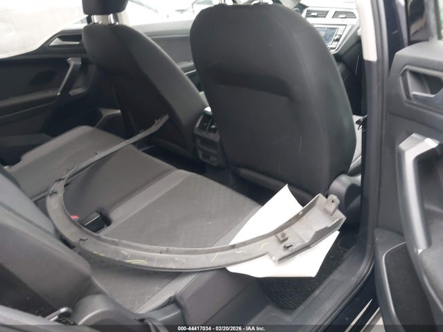 Продаж на аукціоні авто 2020 Volkswagen Tiguan 2.0t S, vin: 3VV1B7AX4LM039289, номер лоту: 44417034